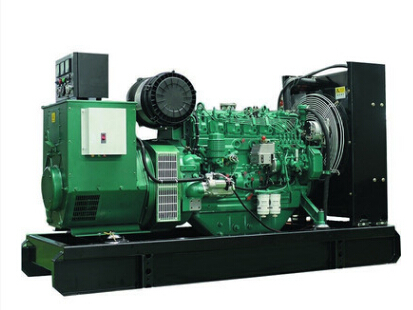 张沟镇上柴200kw大型柴油二手发电机组